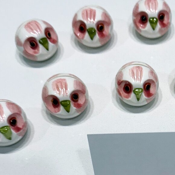 Set of 12 Ceramic Owls Hand Painted Place cards HolderS Dainty Small White Pink - Picture 6 of 8